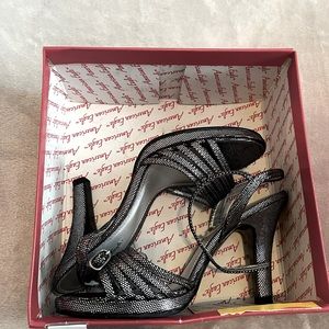 NWT American Eagle silver dress sandals